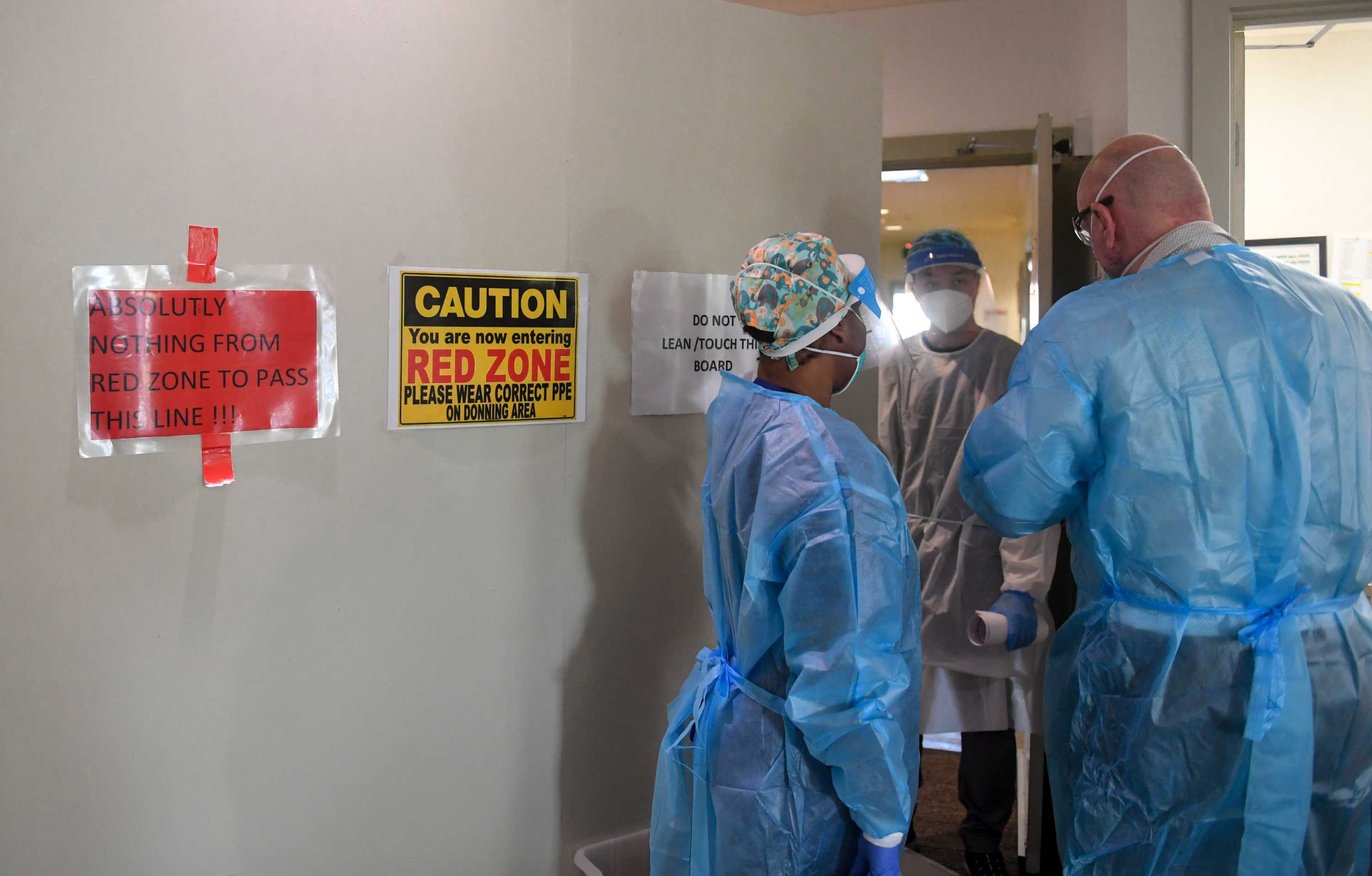Aged care residents giving up due to COVID-19 and isolation, nurses ...