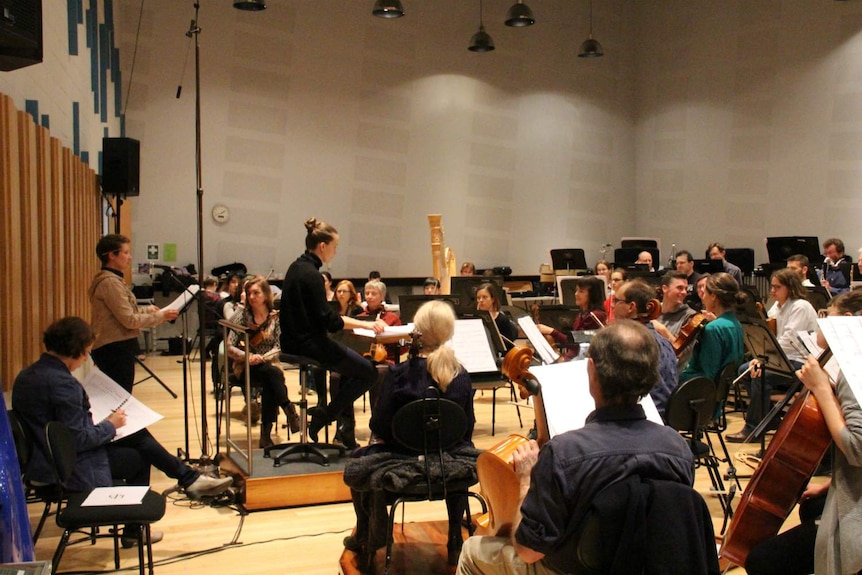 Conductor Elena Schwarz works with the Tasmanian Symphony Orchestra.