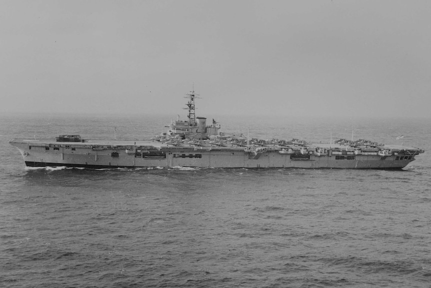 HMAS Melbourne arrives in Sydney in 1980