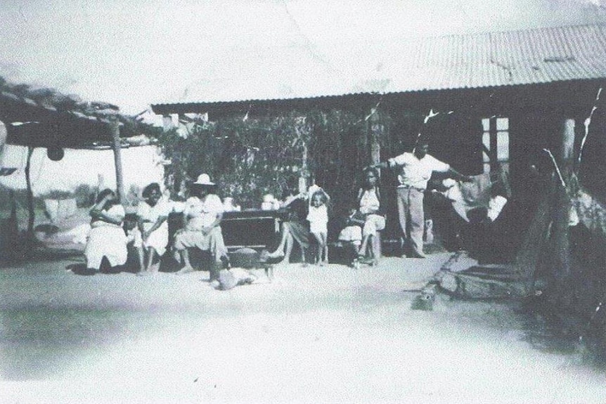An early black and white photo of the Yumba Indigenous camp south of Cunnamulla in south-west Queensland.