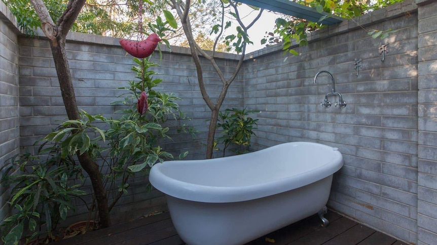 Airbnb bath