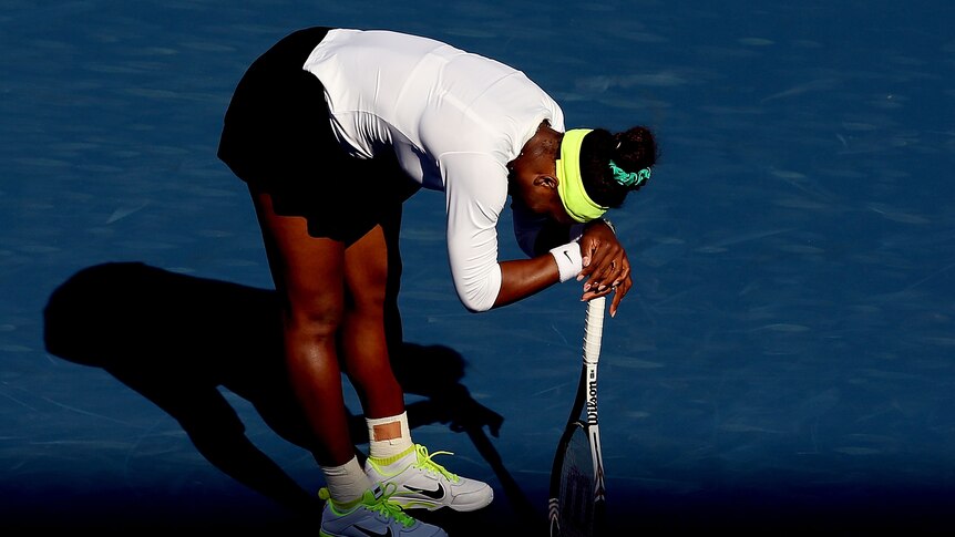 Serena despairs