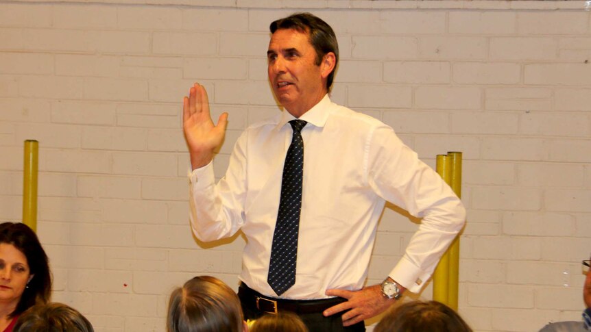 Peter Collier talks to parents about Perth Mod relocation