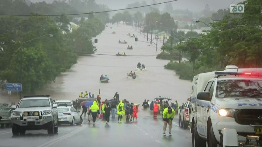 Lismore mayor talks about the floods and rescue calls