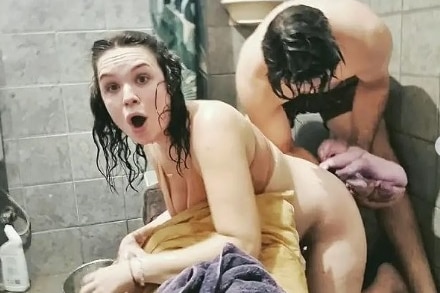 shower birth