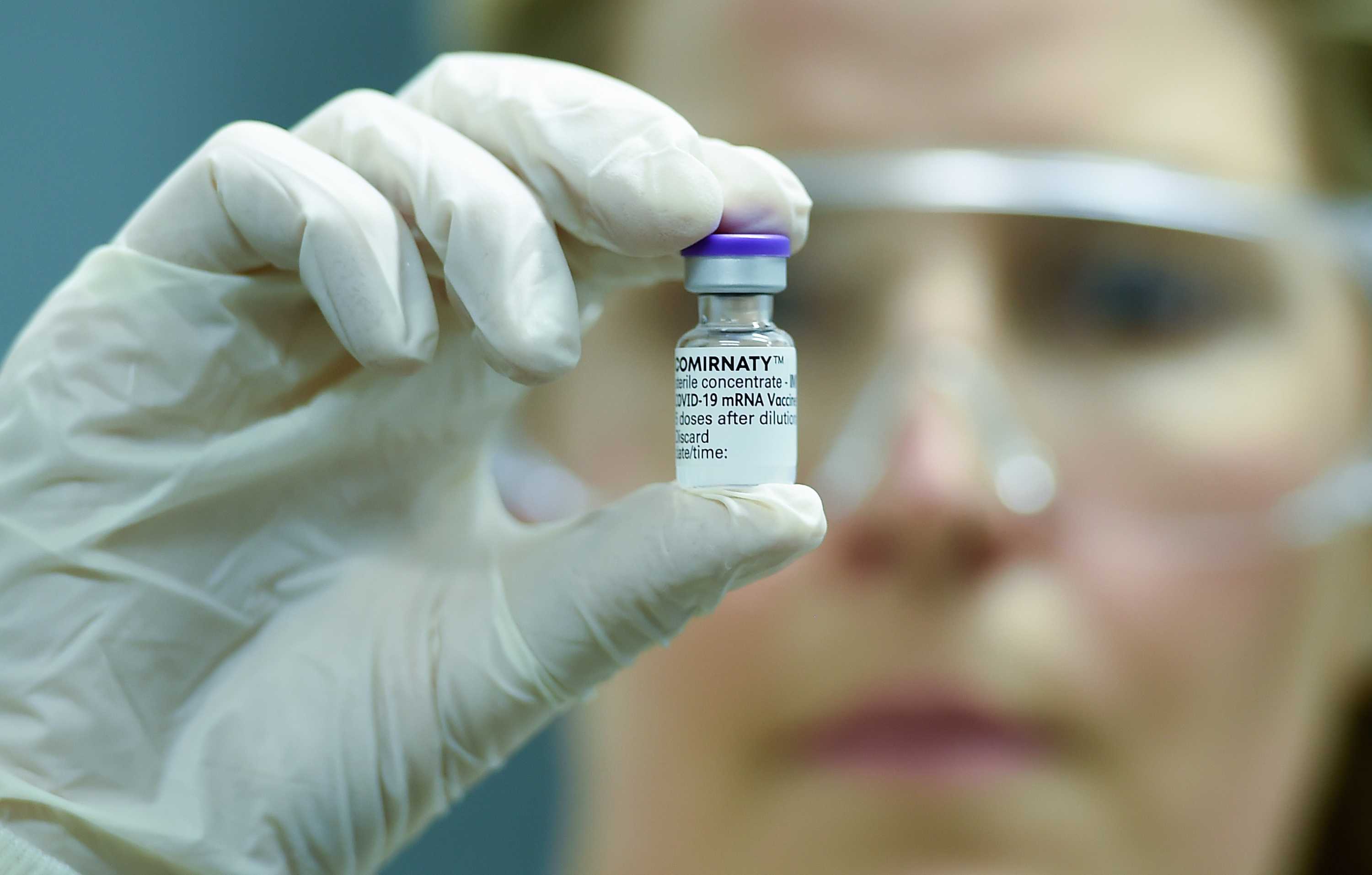 Clive Palmer says the Pfizer vaccine has been a departure from 'normal