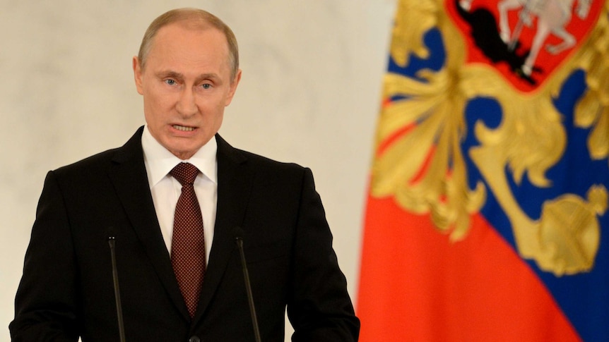 Vladimir Putin addresses Russian parliament