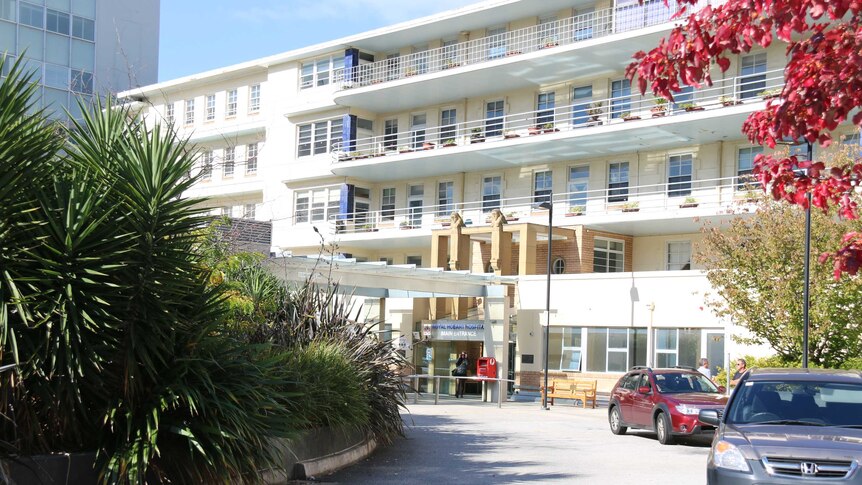 Royal Hobart Hospital entrance generic