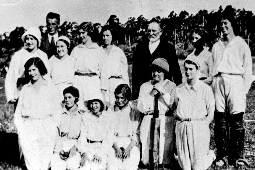 Black and white photo of a female cricket team