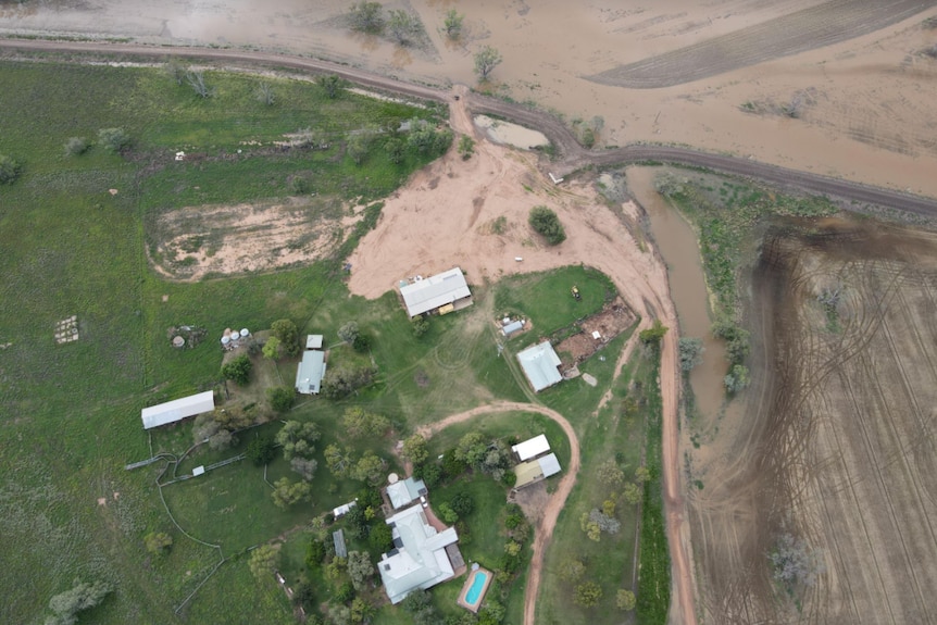 Floodwaters narrabri