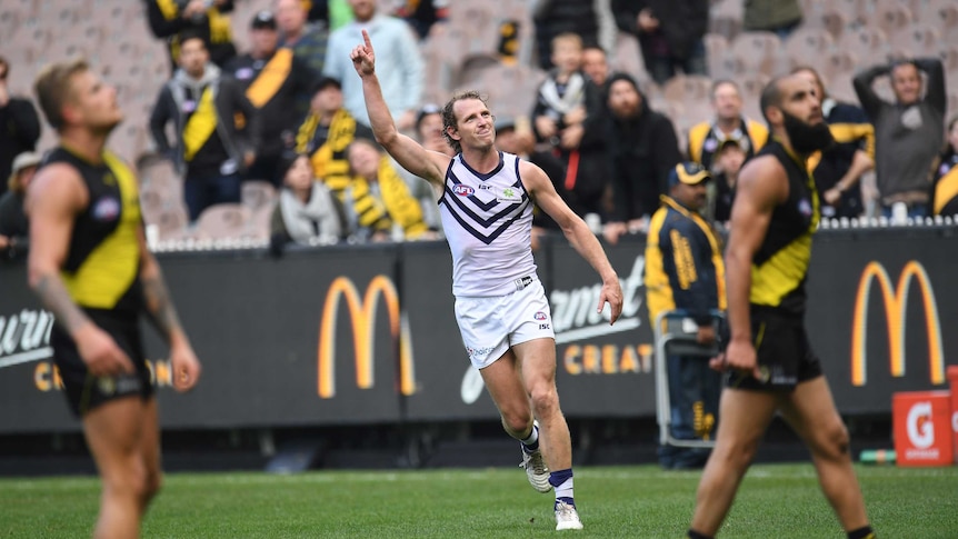 David Mundy points the finger after sinking Richmond