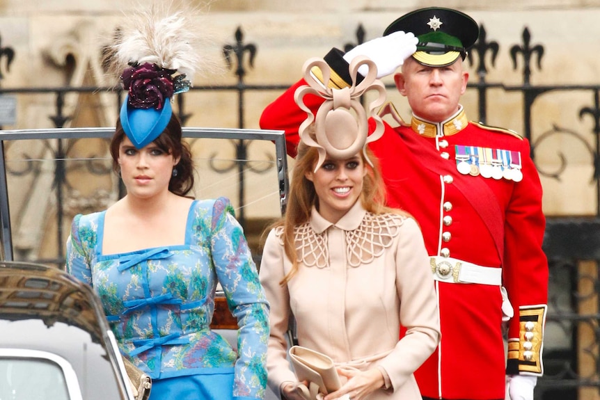 Princess Eugenie and Princess Beatrice of York