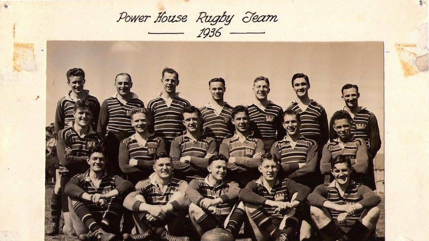 Stan and Butch Bisset with their rugby team in 1936.