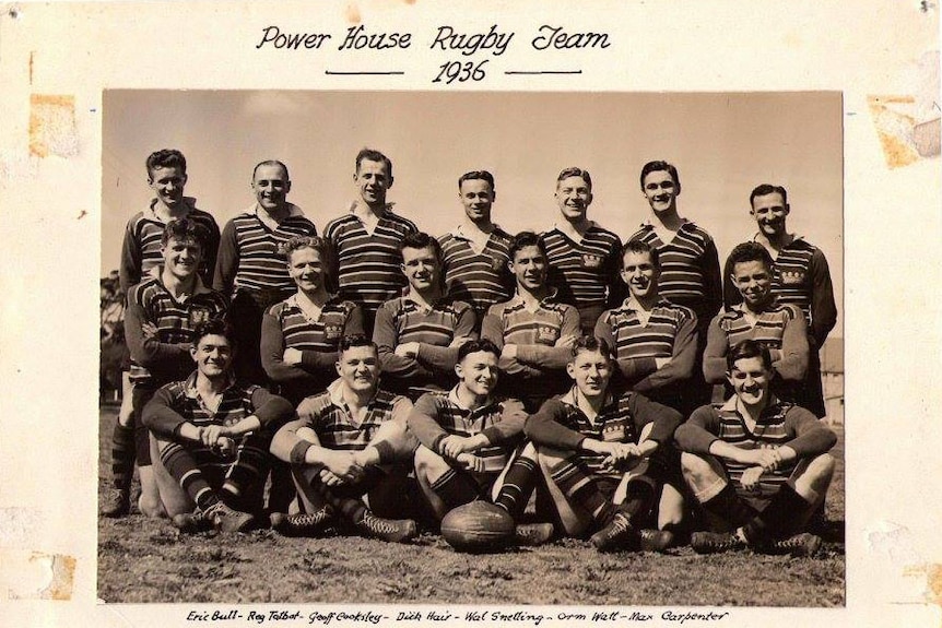 Stan and Butch Bisset with their rugby team in 1936.