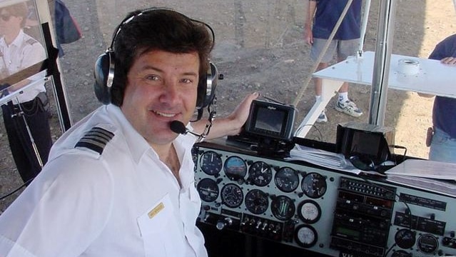 Pilot, Michael Neandzic
