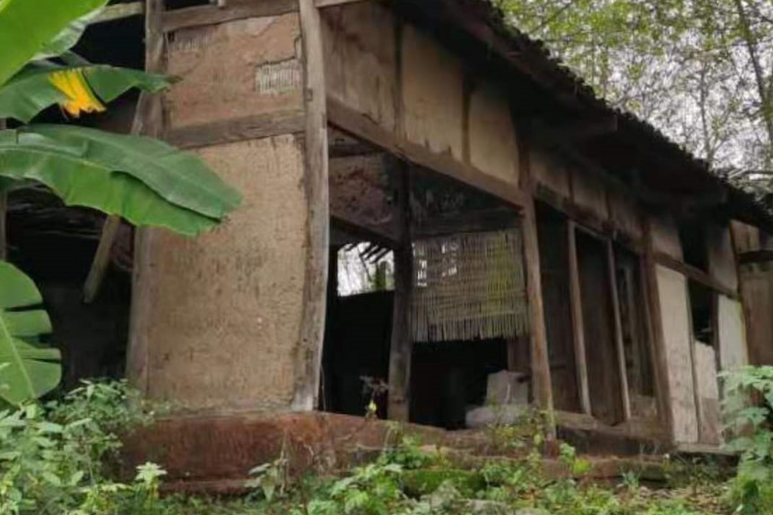 Lanying's childhood home in rural China.