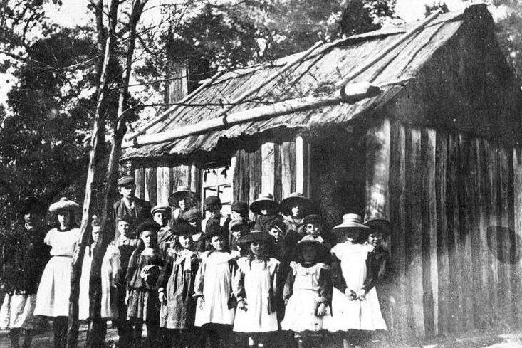 The first public school in Yerranderie