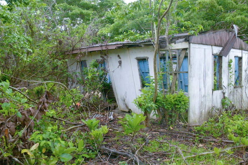 An abandoned home.