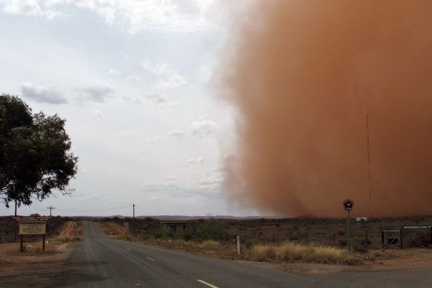A dust storm makes its way across the northern outskirts of Broken Hill