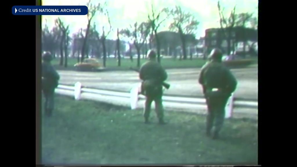 US military deployed to quell Chicago riots - ABC News