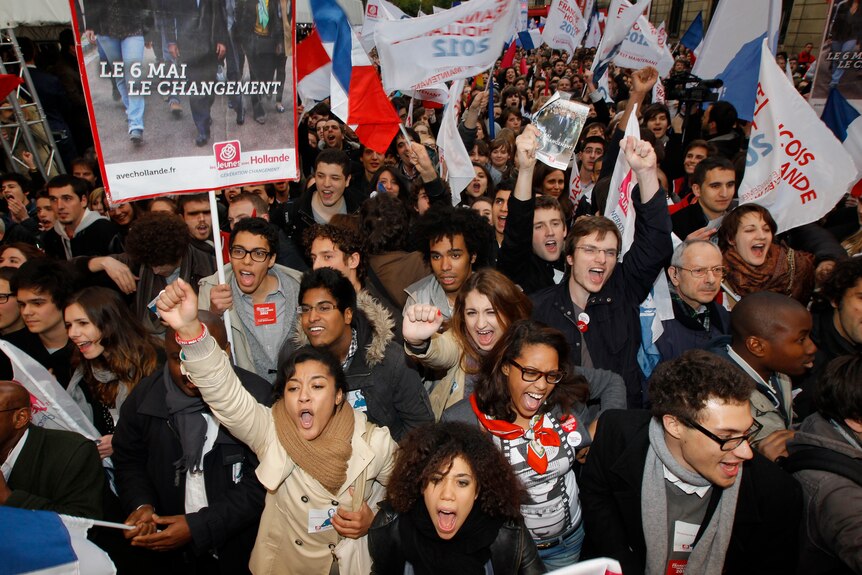 Hollande supporters ecstatic in Paris