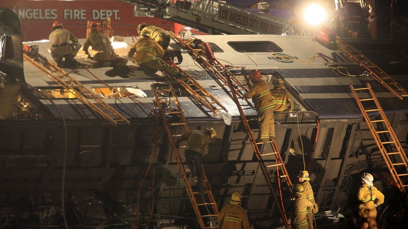 Rescuers comb LA train wreckage