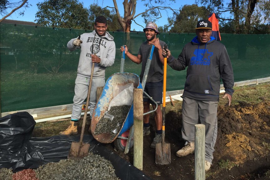 Fijian volunteers get wastewater training