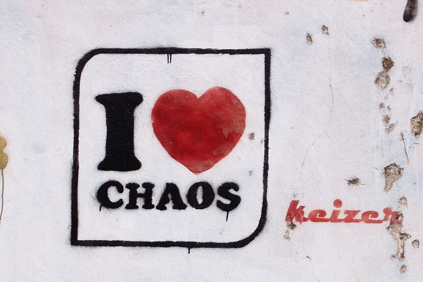 I love chaos: graffiti in Cairo