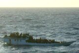 Asylum seeker boat sinks