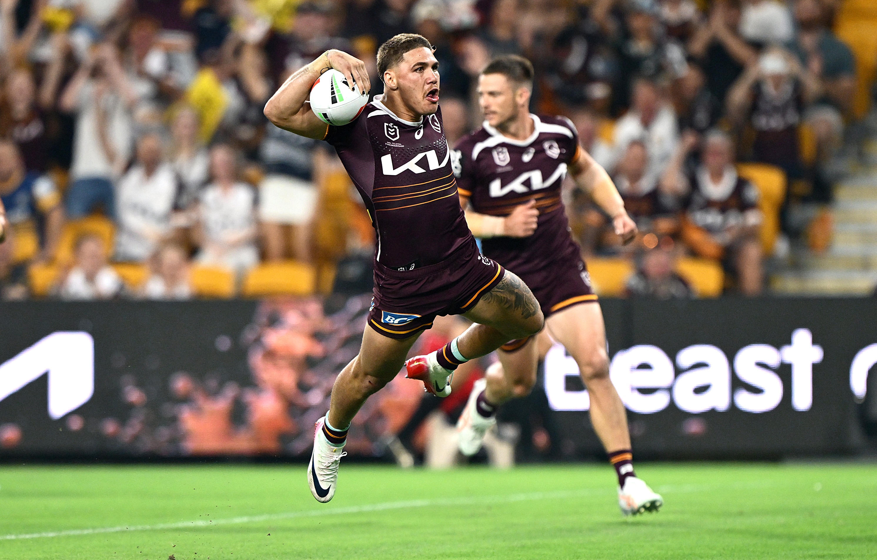 Live: Big first-round losers Brisbane and Parramatta try to restore some pride