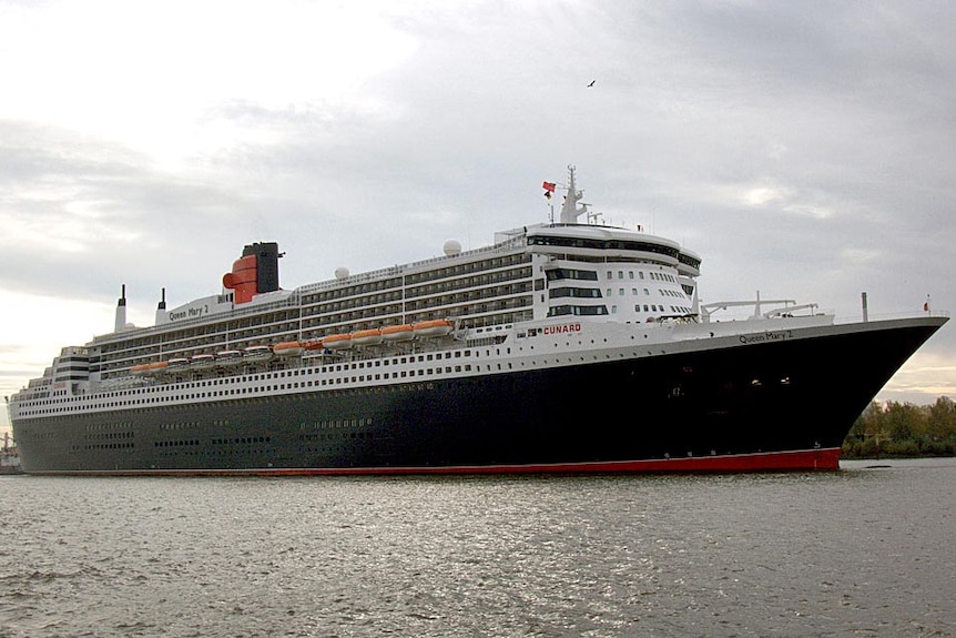 Cunard's Queen Mary 2 in 2008