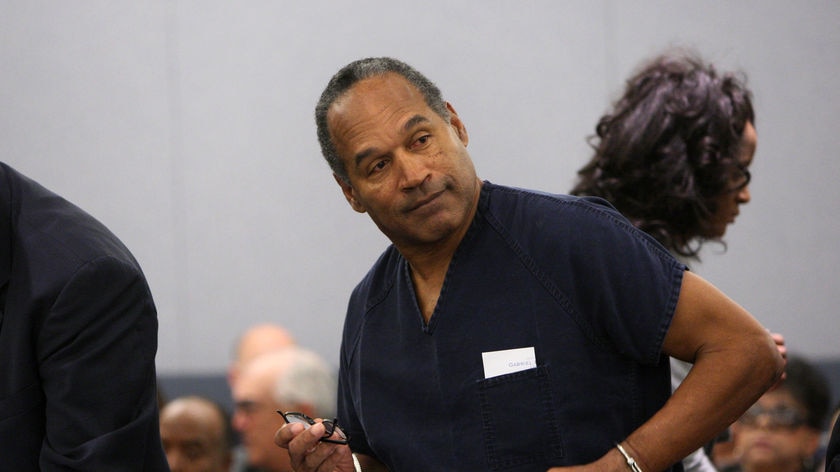 OJ Simpson says he was only trying to retrieve stolen property from two sports memorabilia dealers.