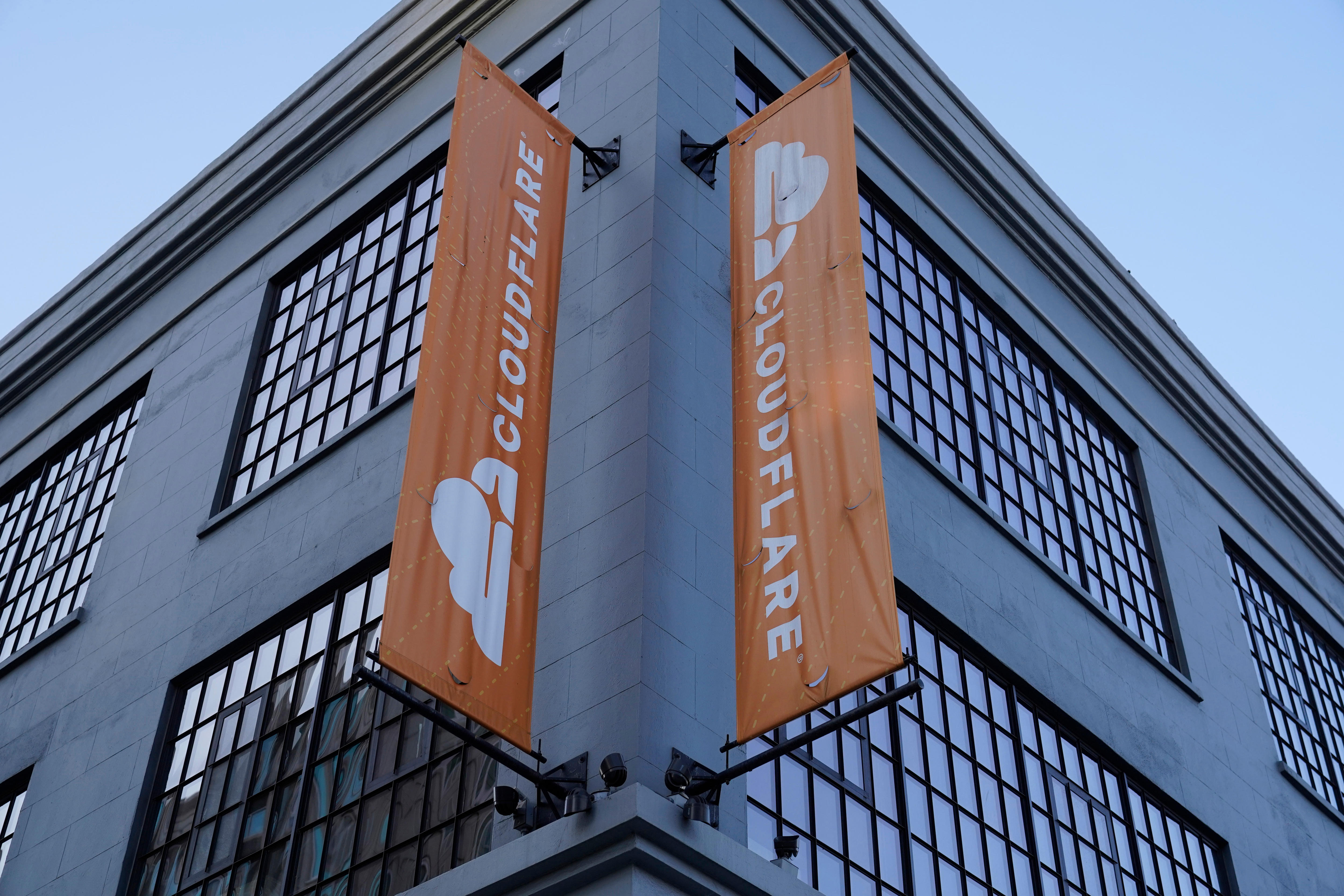 A building with banners saying Cloudflare on them