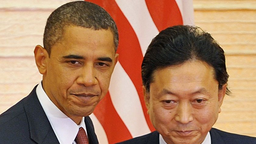 US President Barack Obama and Japanese Prime Minister Yukio Hatoyama attend a joint press conference