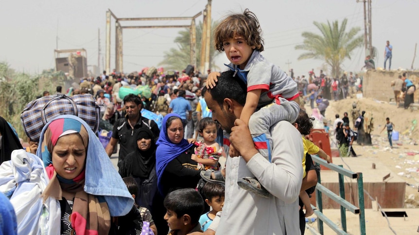 Ramadi Sunnis flee city