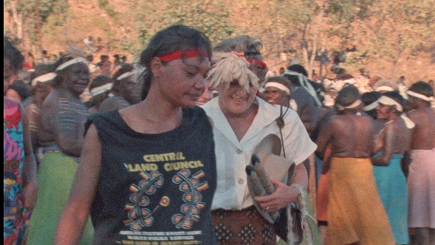 Hazel Hawke at the Barunga Festival in a film still from Make it Right!
