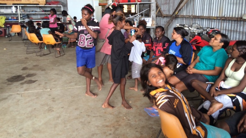 Daly River evacuees at Darwin showgrounds