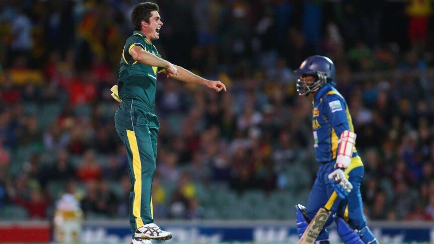 Australia's Ben Cutting takes the wicket of Sri Lanka's Tillakaratne Dilshan in game two.