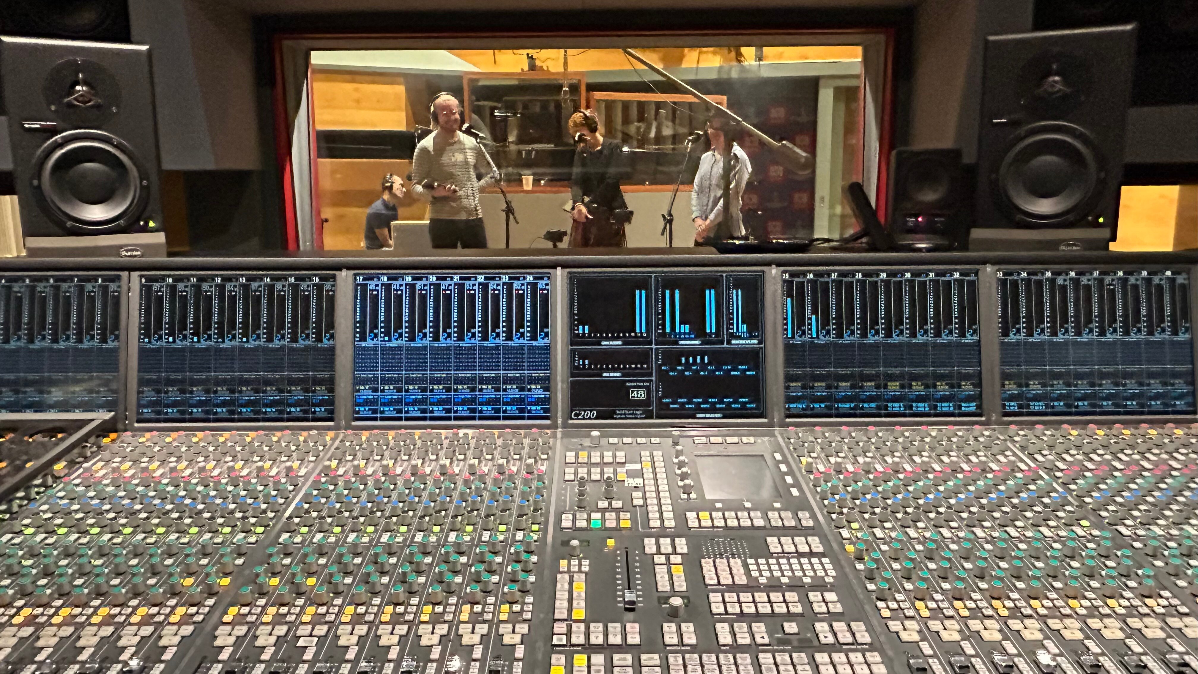 Bringing opera to the Flinders Fringe Festival - ABC listen
