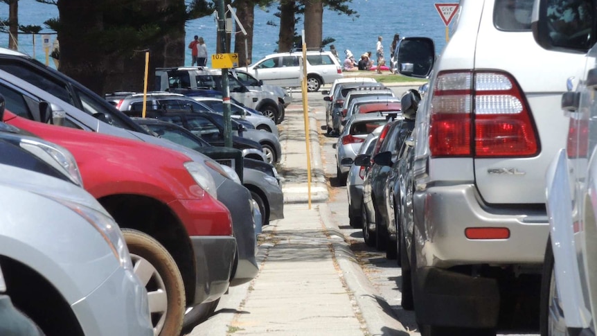 Cottesloe Beach parking