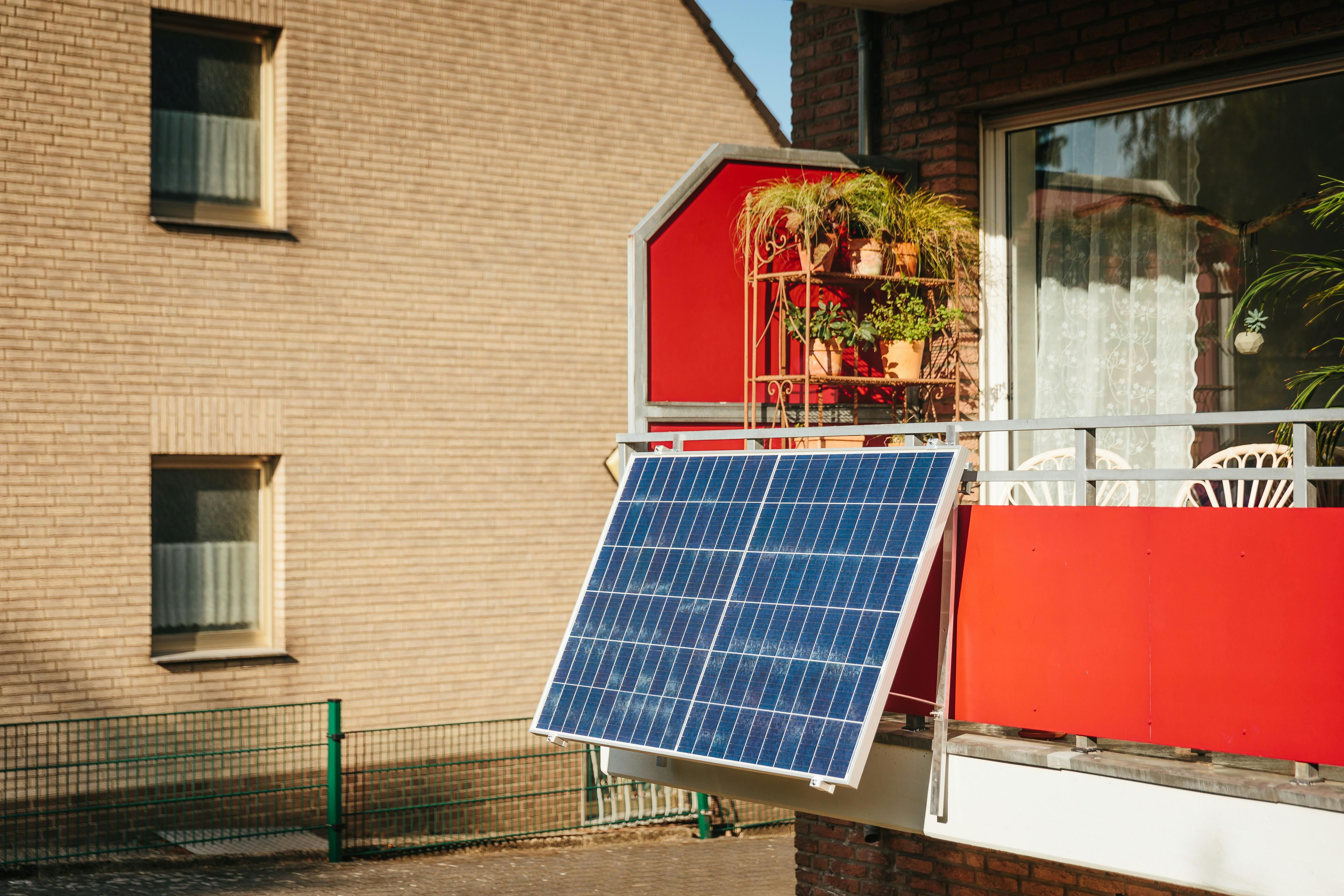 How balcony solar could bring apartments into the energy transition