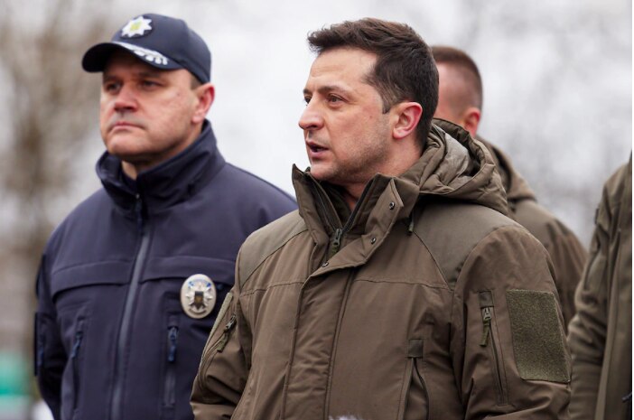 Ukrainian president plays down Russia's invasion - ABC News