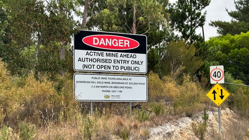 Gold Mine warning sign