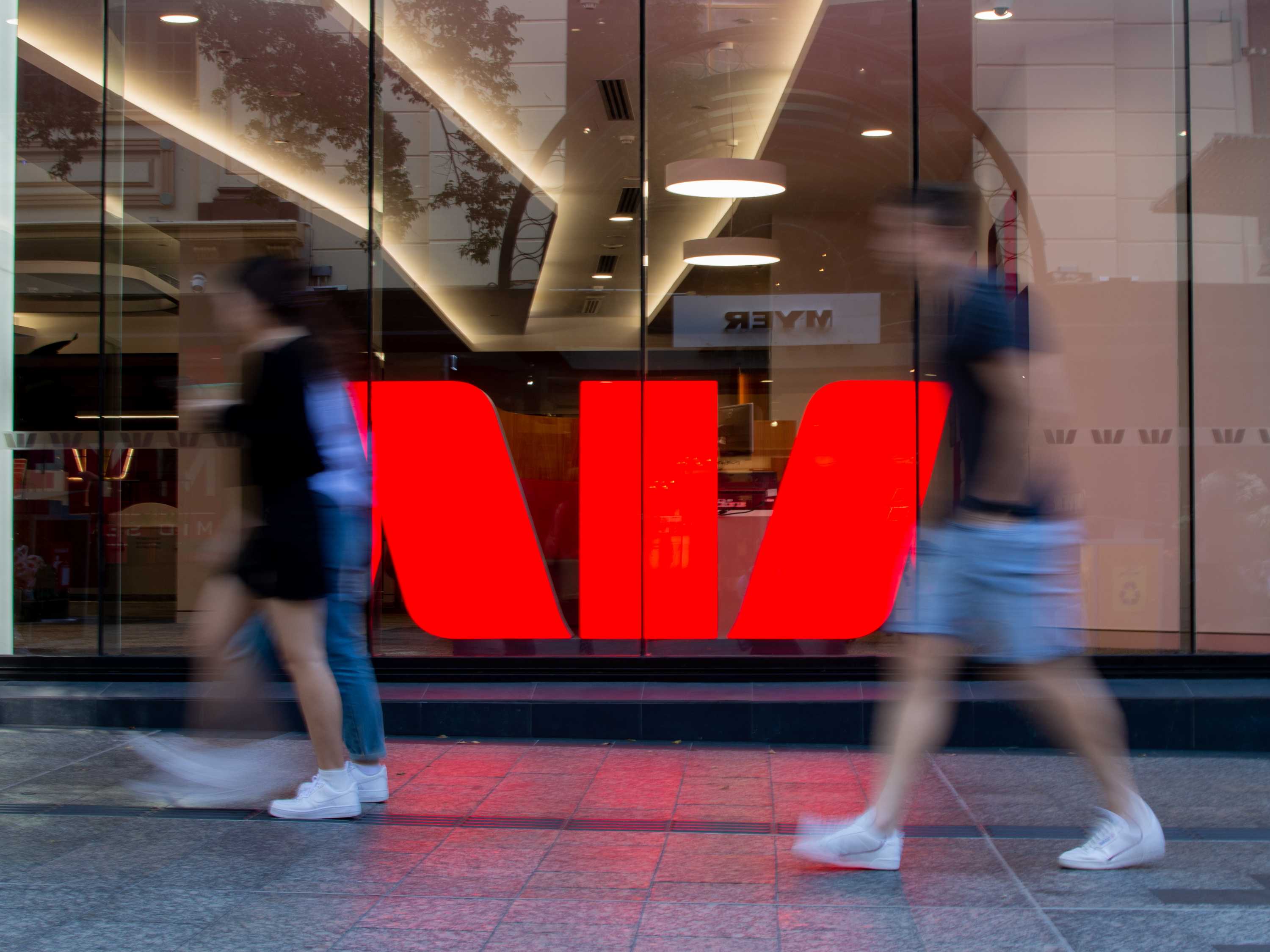 Westpac Outage Resolved After Thousands Of Customers Unable To Access ...