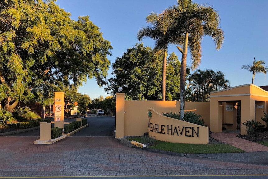 The entrance at the front of the Earle Haven nursing home.