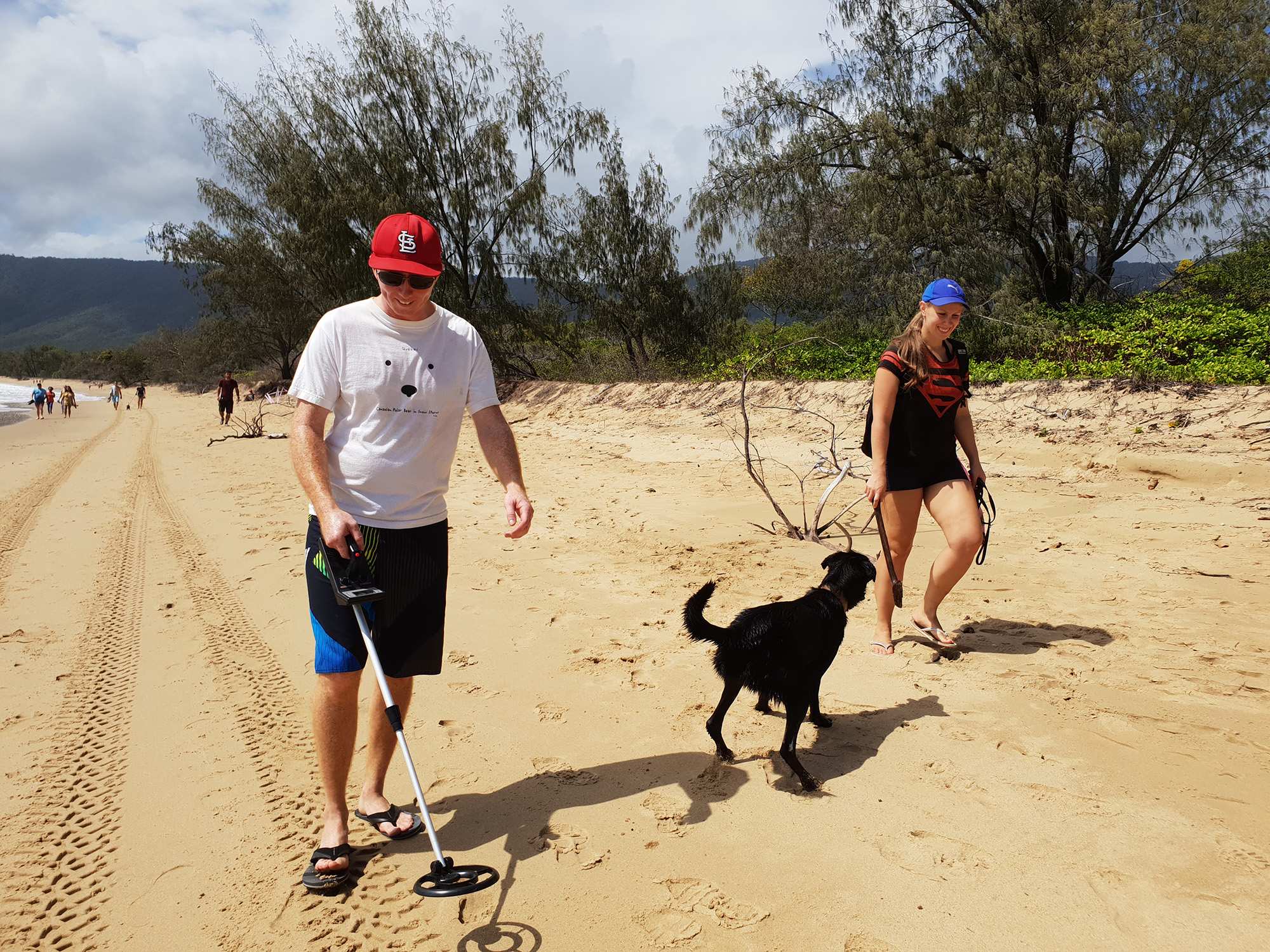 Beach Where Toyah Cordingley's Body Found Searched For Clues By Locals ...