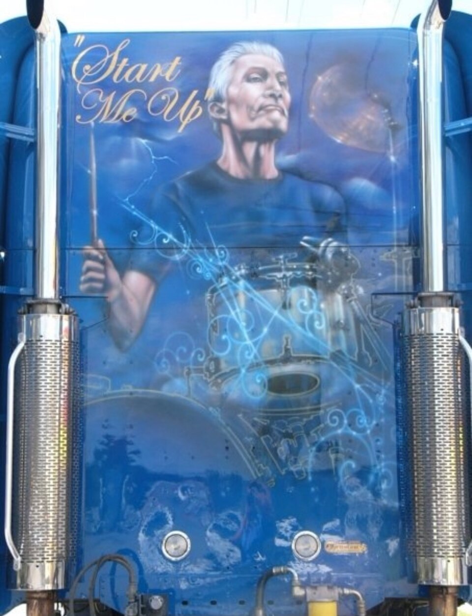 Rolling Stones Fan Who Drove Trucks For Band Shares Memories Of Late Drummer Charlie Watts Abc News