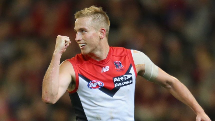 Bernie Vince celebrates a Melbourne goal