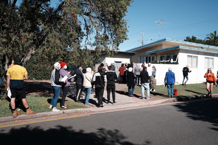 There was a long line at Moffat's beach pathology clinic for testing today on the Sunshine Caost.