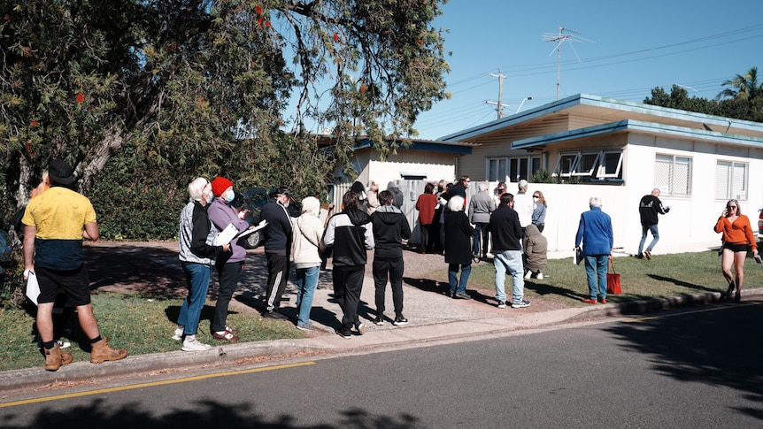 There was a long line at Moffat's beach pathology clinic for testing today on the Sunshine Caost.